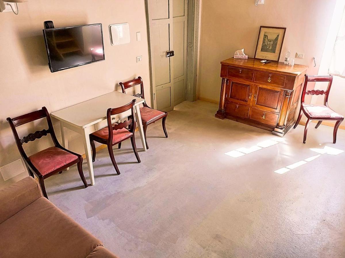 Relais Real Collegio Hotel