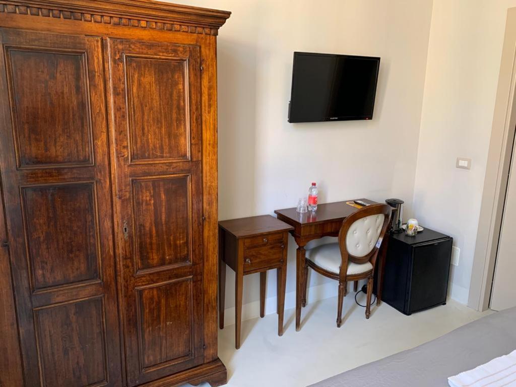 Relais Real Collegio Hotel