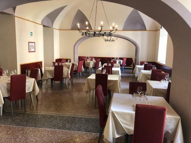Relais Real Collegio Hotel